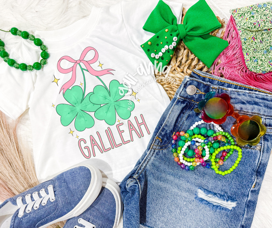 LUCKY GREEN NOT SO DAINTY PERSONALIZED BOW