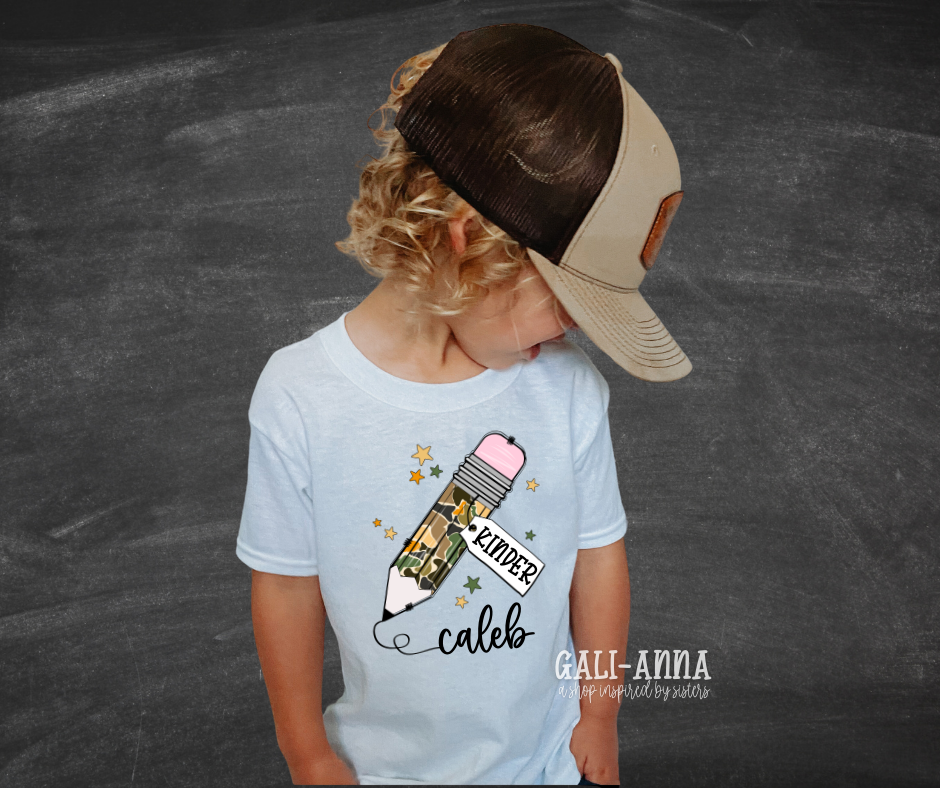 CAMO PENCIL GRADE/NAME KID TEE