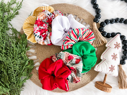 CHRISTMAS II SCRUNCHIES