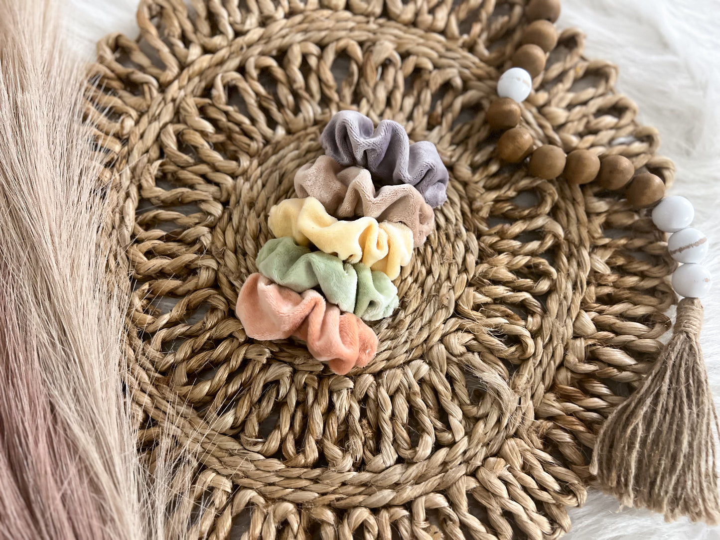 SWEET PASTEL VELEVT SCRUNCHIE BARRETTES