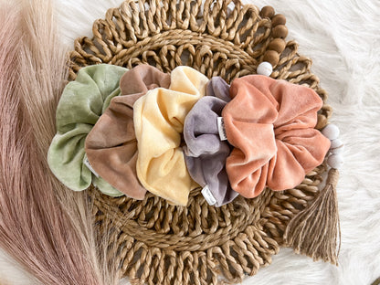 SWEET PASTEL VELVET SCRUNCHIES