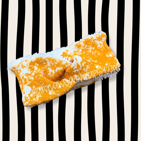 MUSTARD SPLATTER WAFFLE - SHERPA LINED TT