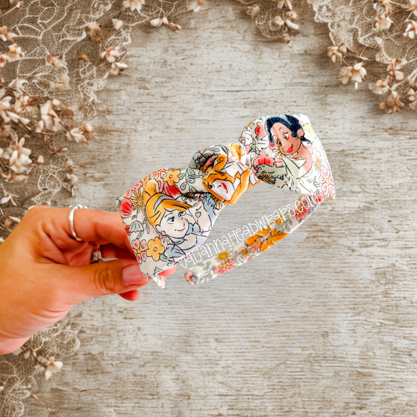 FLORAL PRINCESSES CUTE BOW BAND
