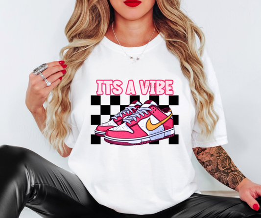 IT'S A VIBE ADULT TEE