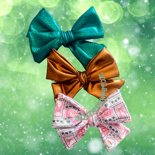 PATTYS MINI DROP 26-  NOT SO DAINTY BOW