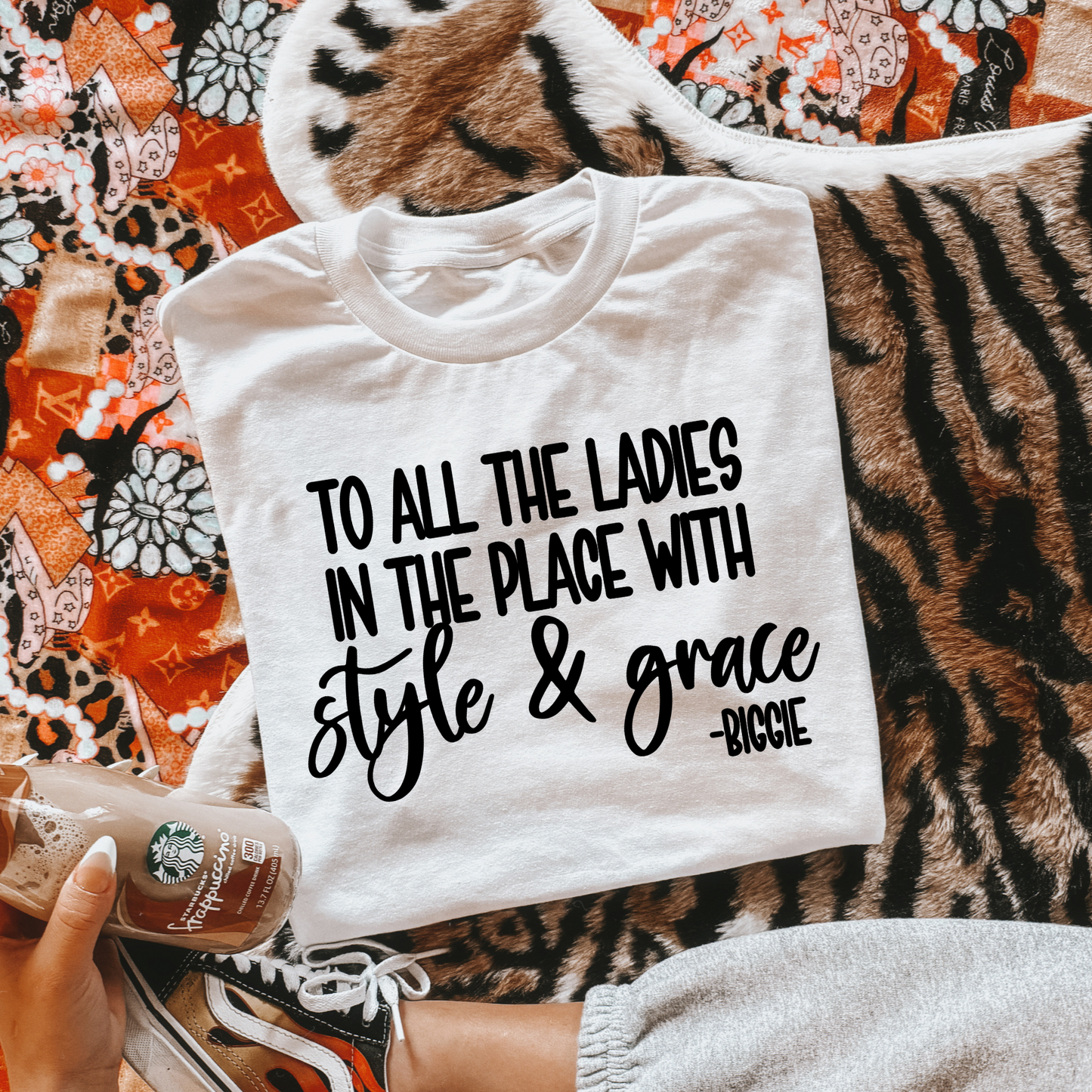 STYLE & GRACE ADULT TEE