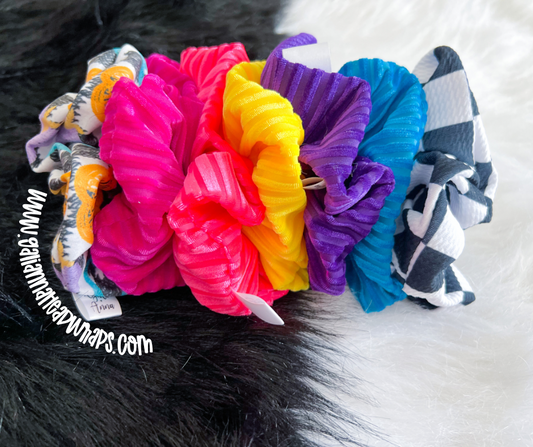 SUMMER 23 DROP SCRUNCHIE