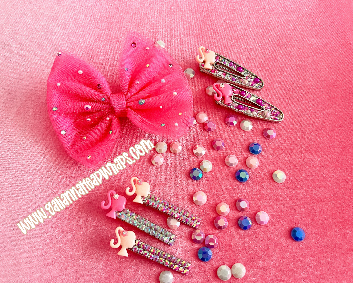 DOLL RHINESTONE CLIPS