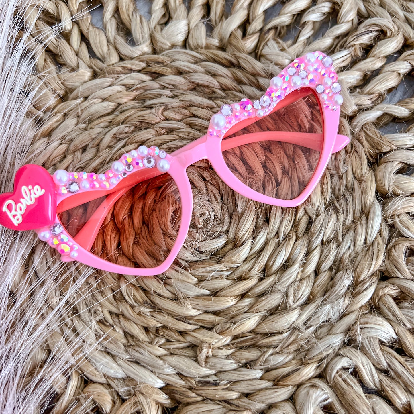 PINK RETRO DOLL SUNNIES