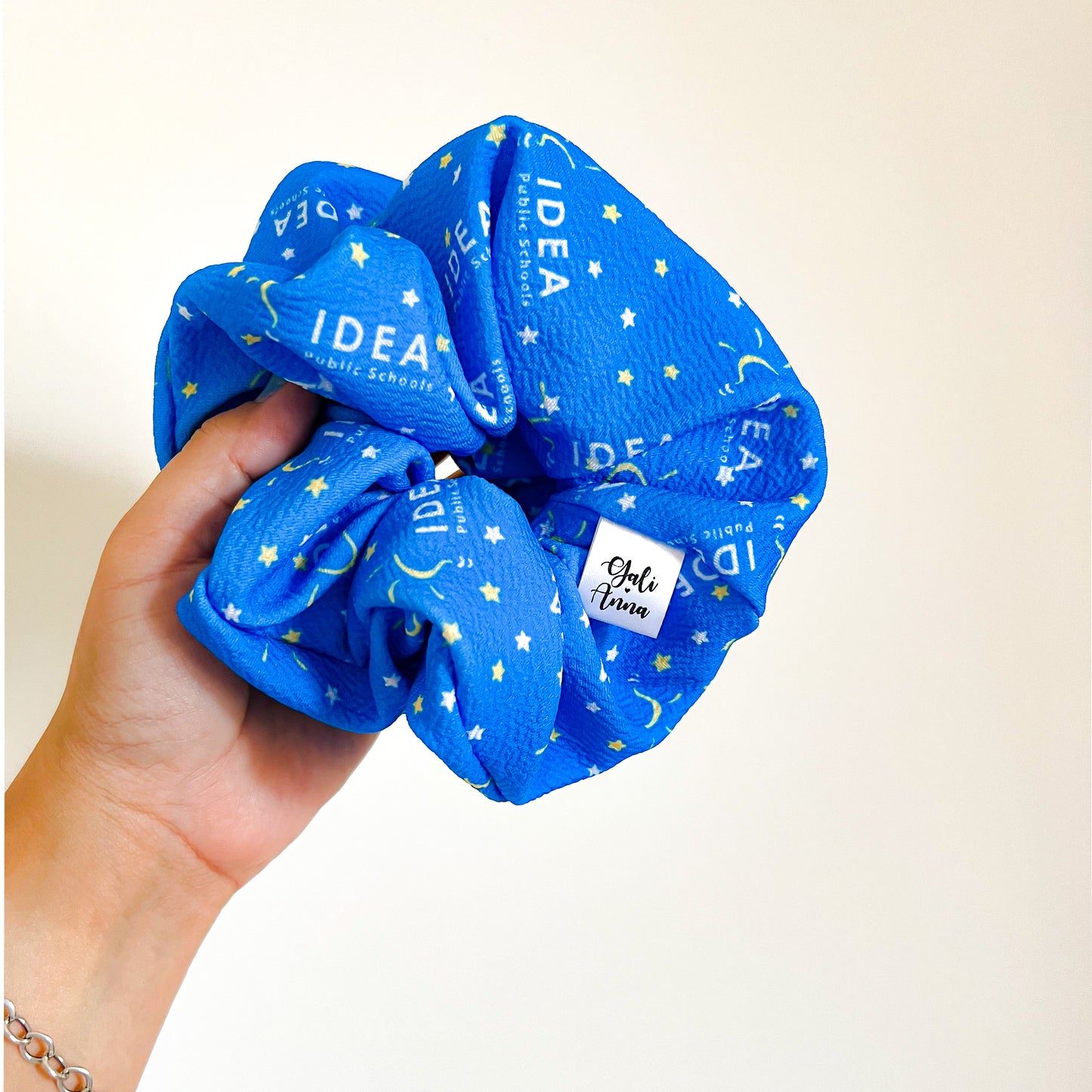 IDEA SCHOOL SCRUNCHIE