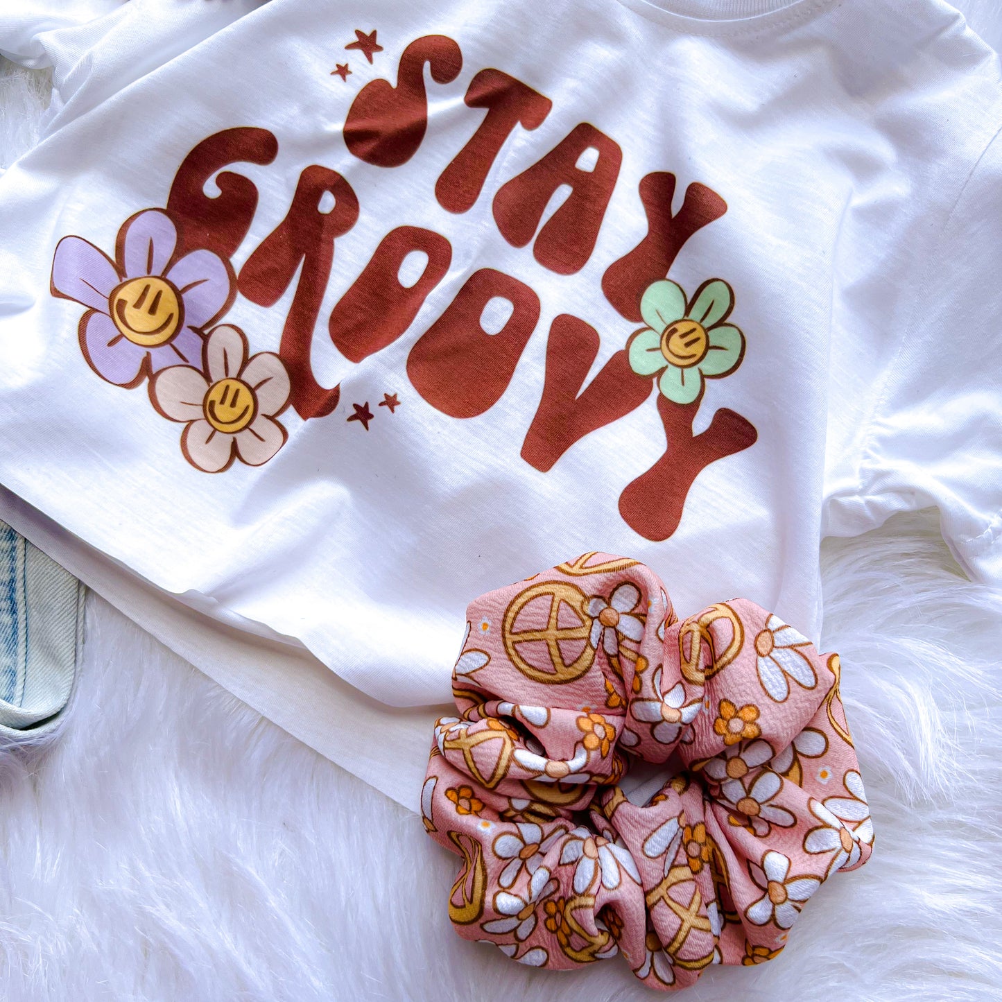 GROOVY- SCRUNCHIE