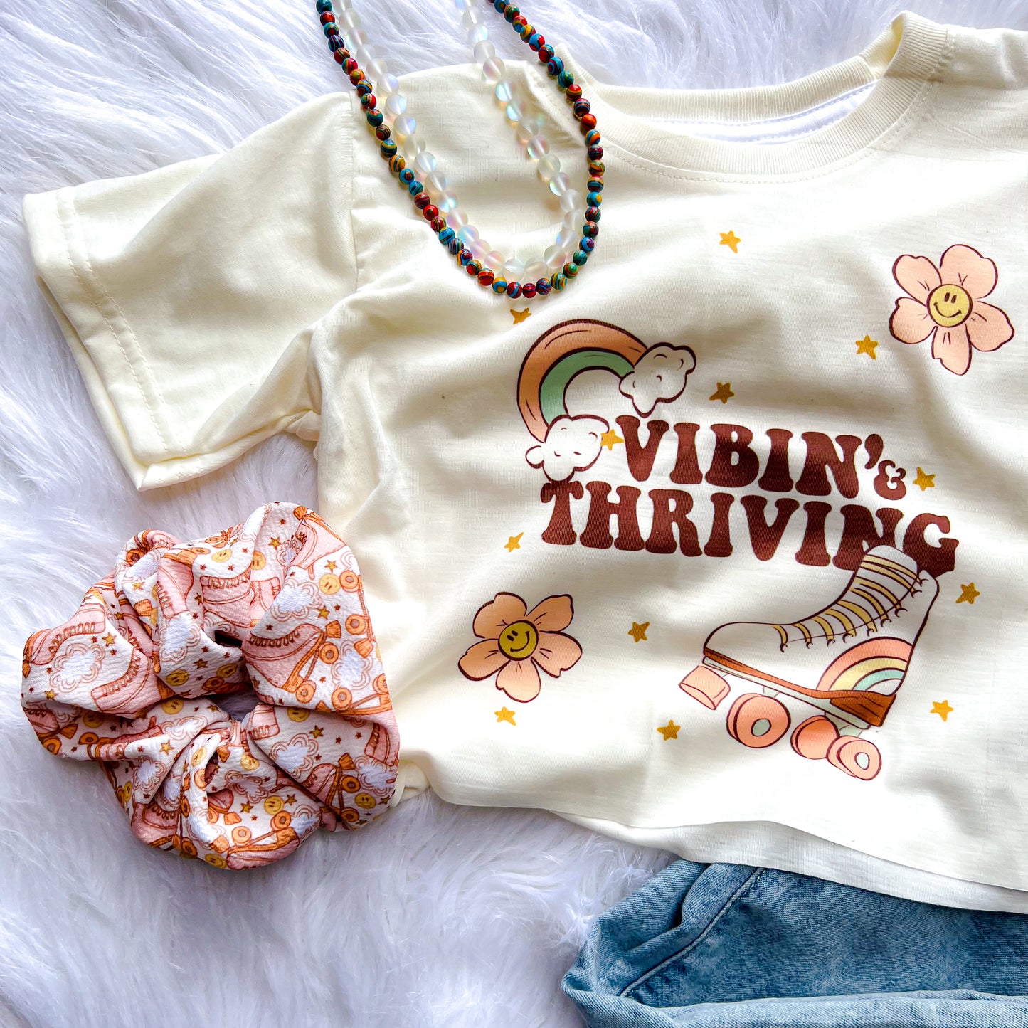 VIBIN’ & THRIVING- SCRUNCHIE