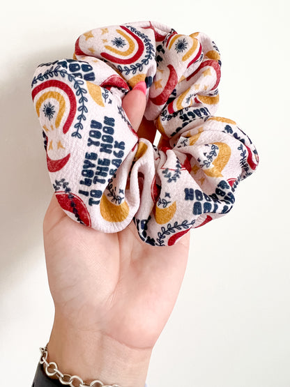 MOON & BACK SCRUNCHIE