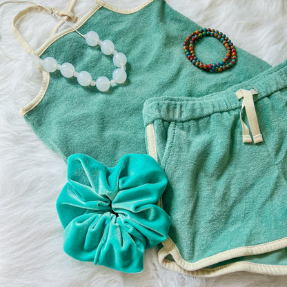 TURQUOISE & CAICOS SCRUNCHIE