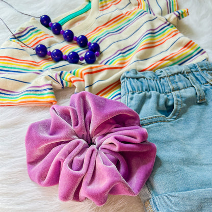 LUCKY LAVENDER SCRUNCHIE